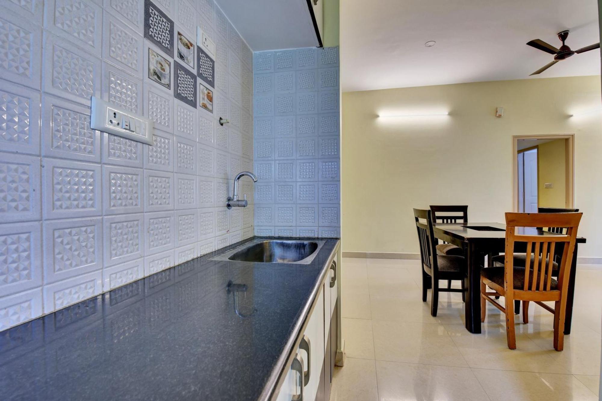 Hotel O Metro Inn Manyata Bangalore Exteriör bild